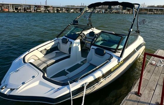 "Yamaha 212x Surfing Adventure Awaits!"