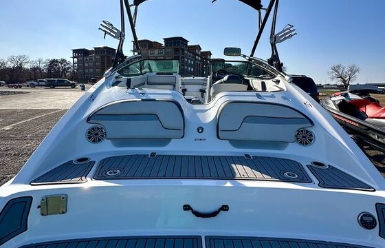 "Yamaha 212x Surfing Adventure Awaits!"