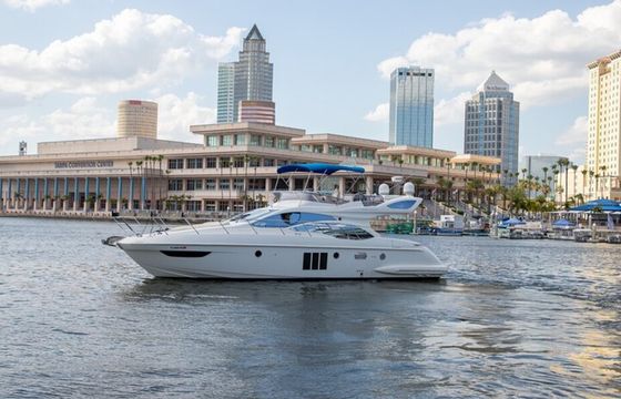 Luxury 48' Azimut Flybridge Yacht – Explore Tampa Bay in Style!
