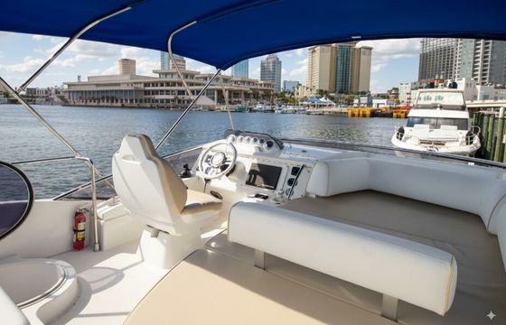 Luxury 48' Azimut Flybridge Yacht – Explore Tampa Bay in Style!