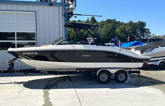 Princess II – Luxury Cruising & Watersports