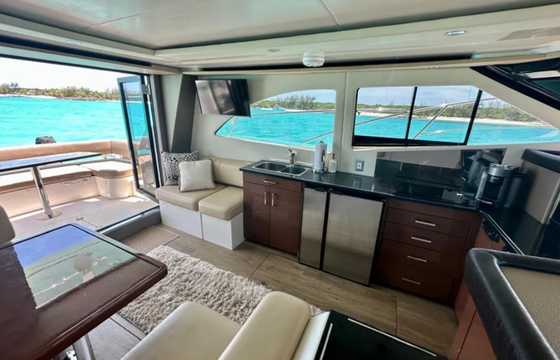 Carver 40 – Luxury Day Charter to Culebra