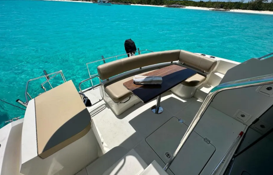 Carver 40 – Luxury Day Charter to Culebra