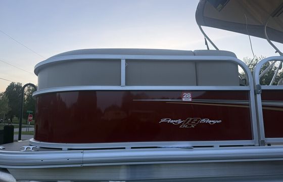 2025 Party Barge 9 ppl Pontoon Delivered to Your Preferred Ramp