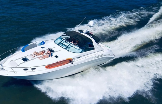 "Annabelles Wake": 450 Sundancer at Lake Ozark!