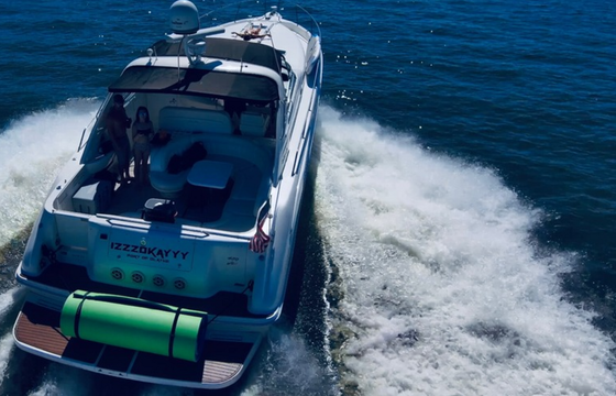 "Annabelles Wake": 450 Sundancer at Lake Ozark!