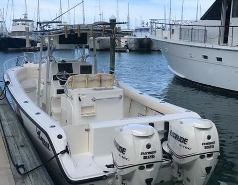 Adventure Awaits! Book the Fishing & Cruising Boat