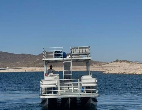30 foot Party Pontoon with slide - 22 passenger boat - Captain include
