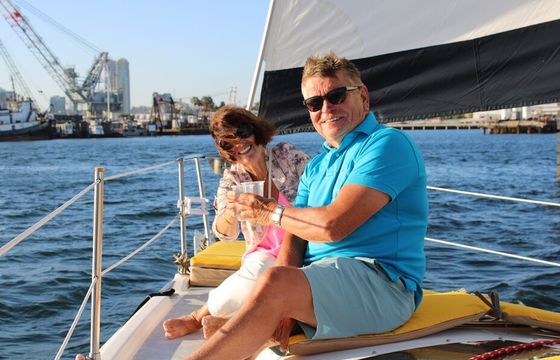 Sailing Tour up to 10 Guests in San Diego Bay