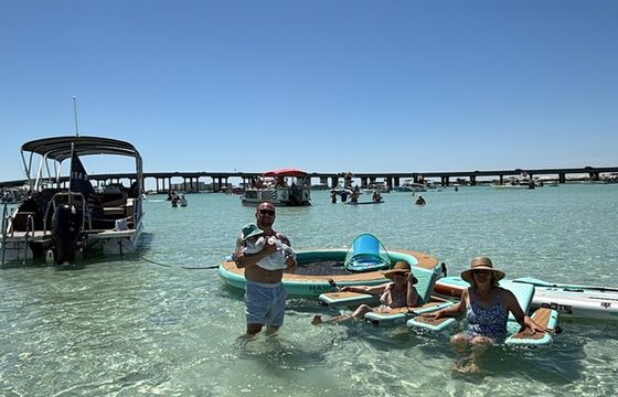 Luxury Private Pontoon Charter to Crab Island