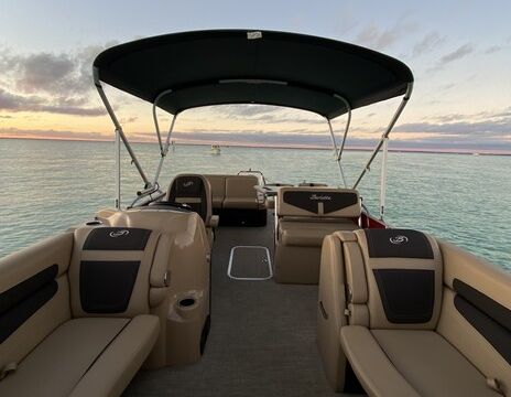 Luxury Private Pontoon Charter to Crab Island