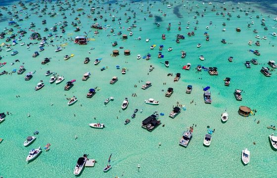 Luxury Private Pontoon Charter to Crab Island