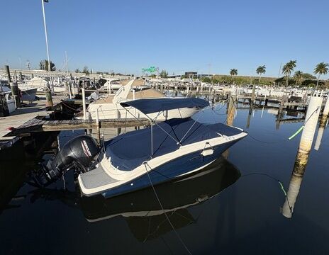2022 Sea Ray SERX-19’