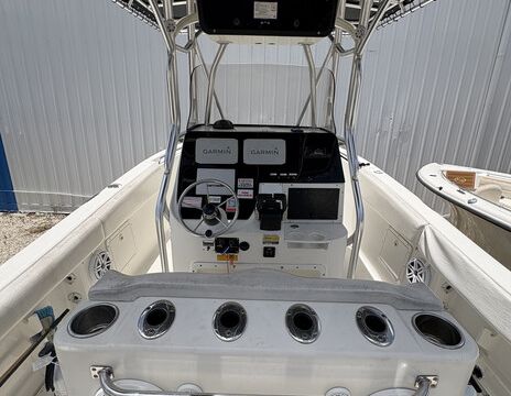 27' Triton Twin 150s w/ GPS TRACKS to popular destinations!