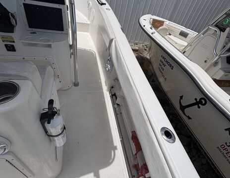 27' Triton Twin 150s w/ GPS TRACKS to popular destinations!
