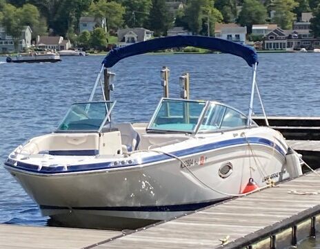 Sunset Breeze — 21' Chaparral Bowrider
