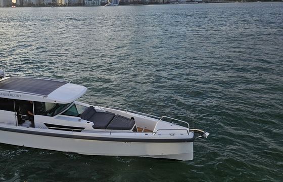 Beat Summer Heat with a Day on the Bay on a Sleek Sport Yacht!