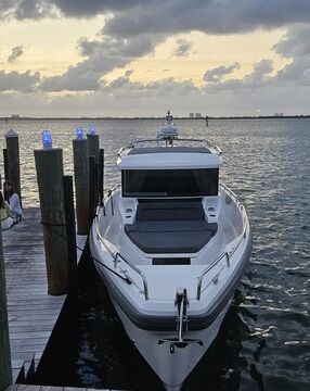 Beat Summer Heat with a Day on the Bay on a Sleek Sport Yacht!