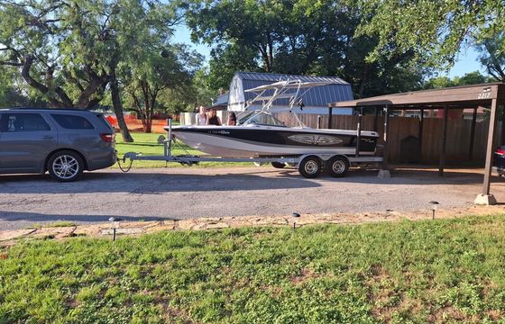 Wake boat for rent. Fort Phantom Texas