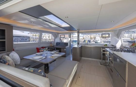 Lowcountry Luxe: Sunset Leopard Catamaran Cruises