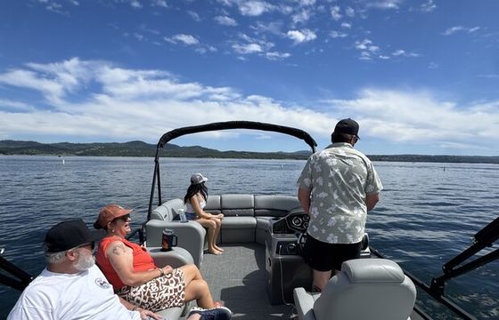 Lowe SS210 Pontoon 115hp Mercury Pro XS