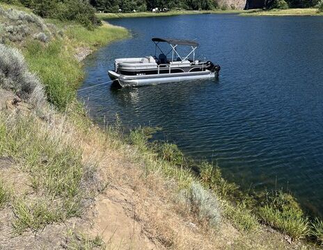 2022 Lowe SF232 Tritoon w/ Mercury 150 – Delivered Ready on Spokane Ar