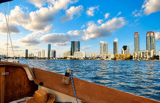 Private Sailing - Electric and Silent • Max 4 Guests • Sunny Isles FL