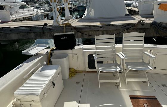 Riviera 40 best yacht to cruise to the local islands