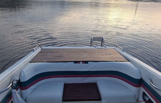 Lake of the Ozarks, Osage River, and Missouri River speed boat!