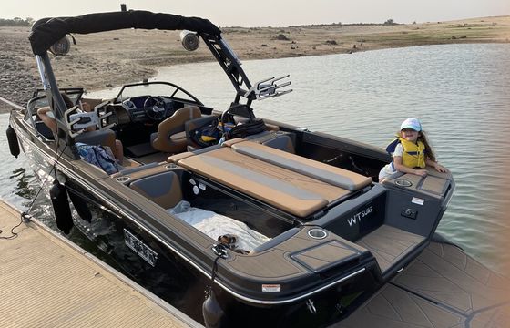 Heyday 25' WT Surf — 2022 Wake & Surf Cruiser