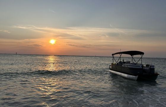 2022 Viaggio Lago  18R Pontoon with Captain