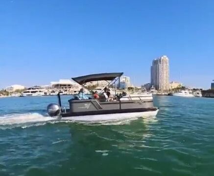 2022 Viaggio Lago  18R Pontoon with Captain