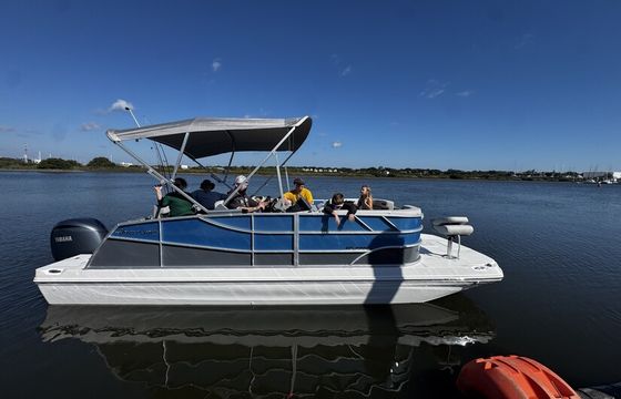 Blue Hurricane- Spacious with Fishing Features!