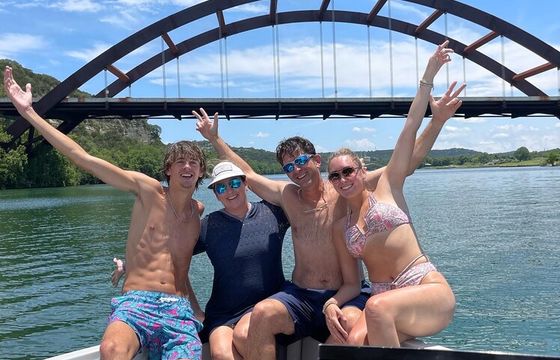 #1 Wake Surfing and Wakeboarding for Lake Travis - 14 ppl!