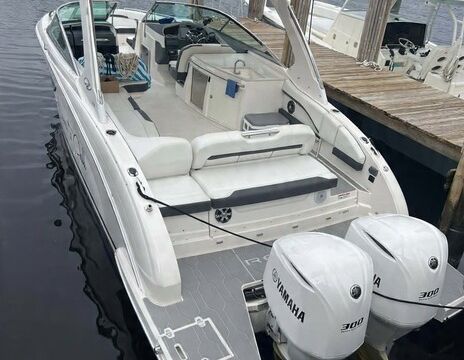 Regal Open Deck 33 feet 2017