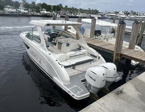 Regal Open Deck 33 feet 2017