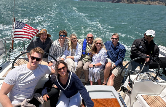 Luxury Bay Sailing Experience – 41' Yacht, Comfortably Seats 10