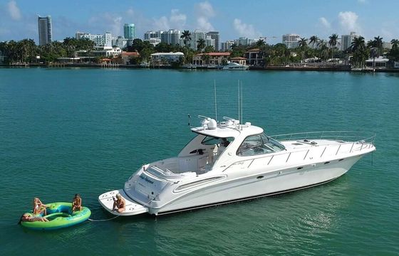 60' Birthday Yacht • 13 Guests • Free Hour • Miami