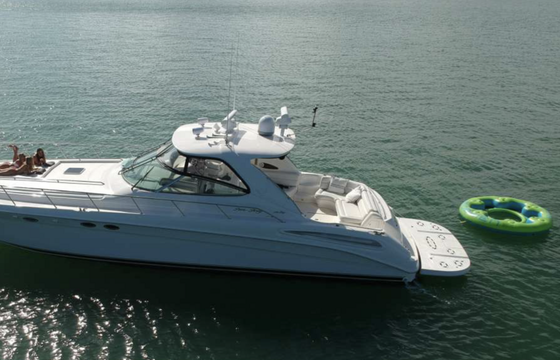 60' Birthday Yacht • 13 Guests • Free Hour • Miami