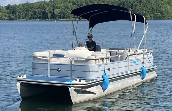 Lake Anna Private Side Pontoon Rental Updated 22'Lowe Pontoon Boat