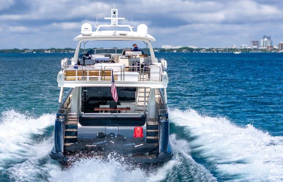 Luxe 84 ft. Azimut w/ water toys serving Northeast, Florida & Bahamas