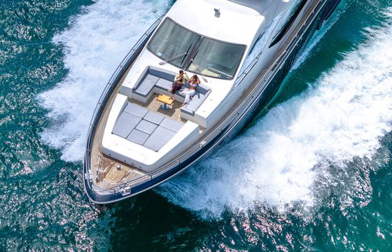 Luxe 84 ft. Azimut w/ water toys serving Northeast, Florida & Bahamas