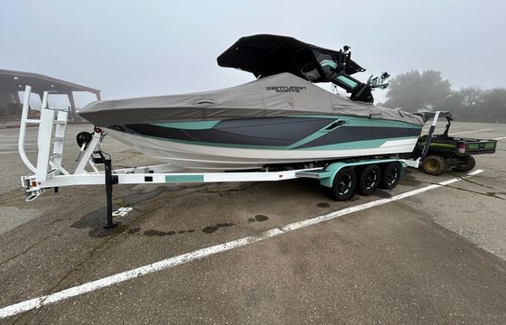 2024 Centurion RI245: Grand Performance Luxury Wakecraft Edition