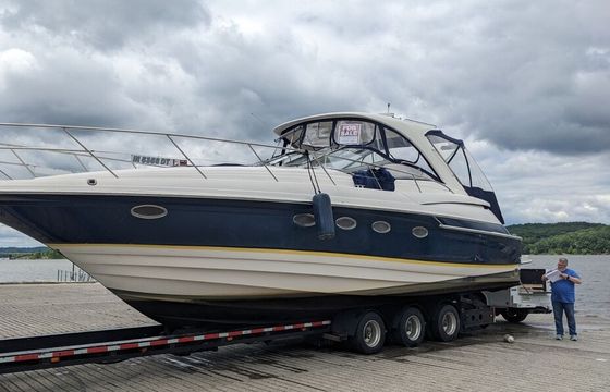 45 foot luxury yacht for rent in Chicago