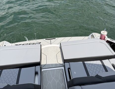 Lake Lanier Serenity — 2026 Yamaha 255XE Surf Charter