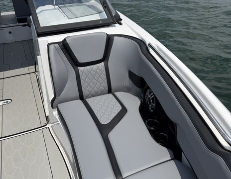 Lake Lanier Serenity — 2026 Yamaha 255XE Surf Charter