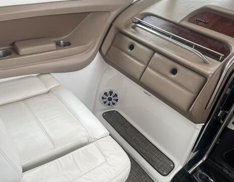 Romantic Cobalt Escape — 34’9” Cobalt 323 on Lake Murray
