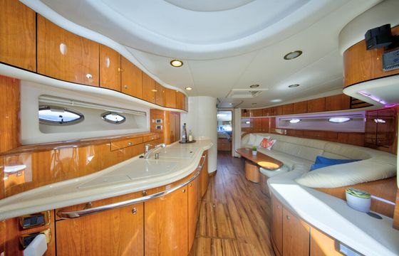 Luxury 55’ Sea Ray Yacht – Perfect Parties, Sandbars &amp; Sunset Cruises