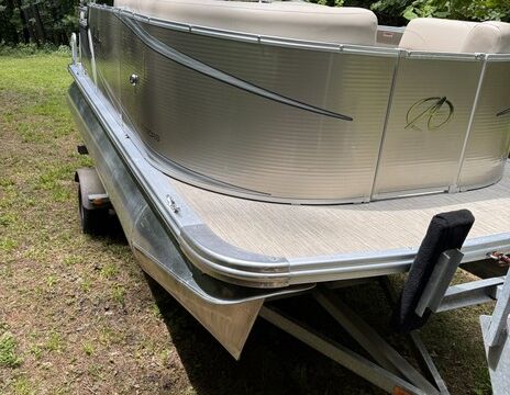 2017 Avalon EAGLE  Pontoon 17 feet