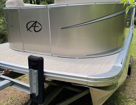 2017 Avalon EAGLE  Pontoon 17 feet